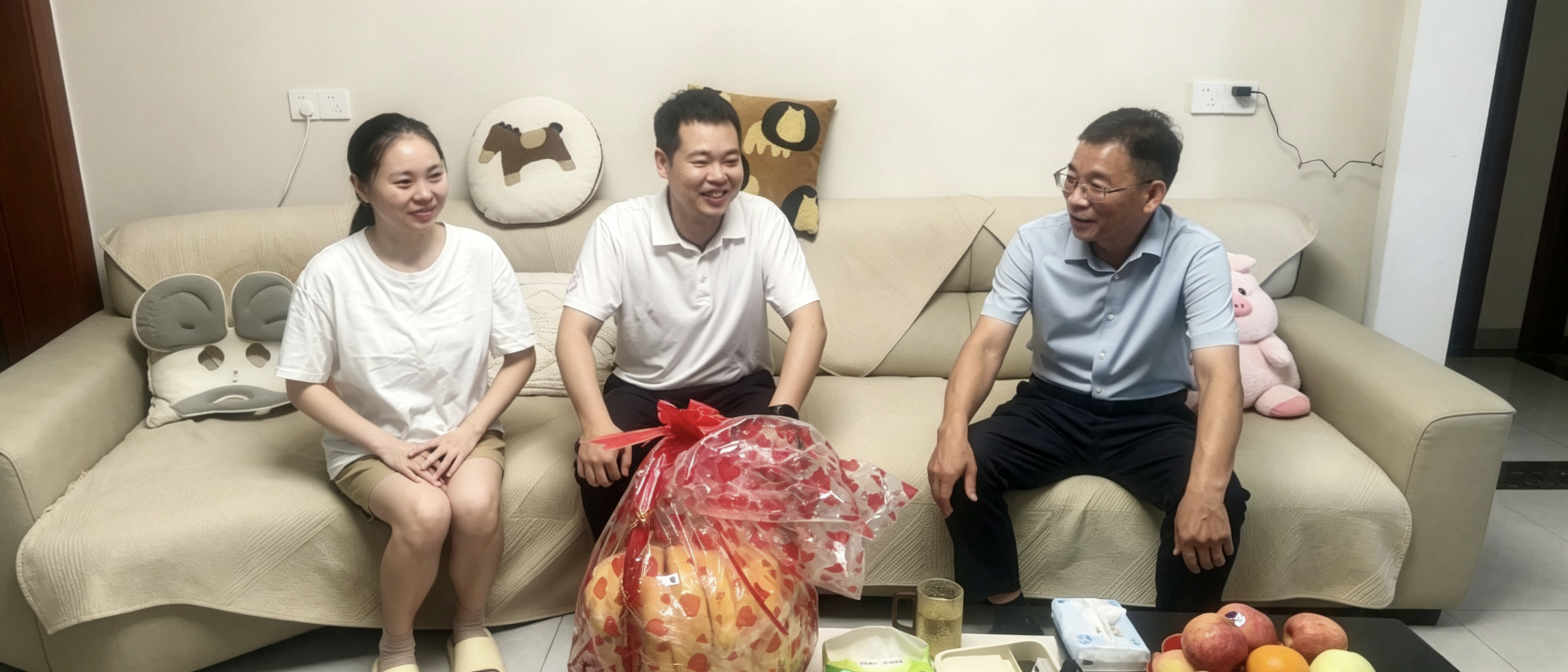 组织关怀暖人心｜校领导走访慰问...